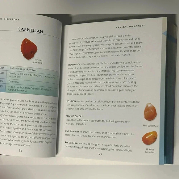 The Crystal Bible - A Definitive Guide to Crystals /  Judy Hall - 💎 - Picture 5 of 15